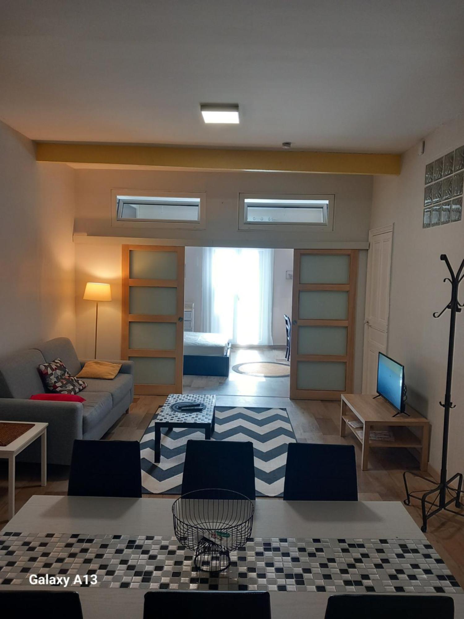 Appartement T3 Pratique, Garage Gratuit, Esprit Auber à Béziers Extérieur photo