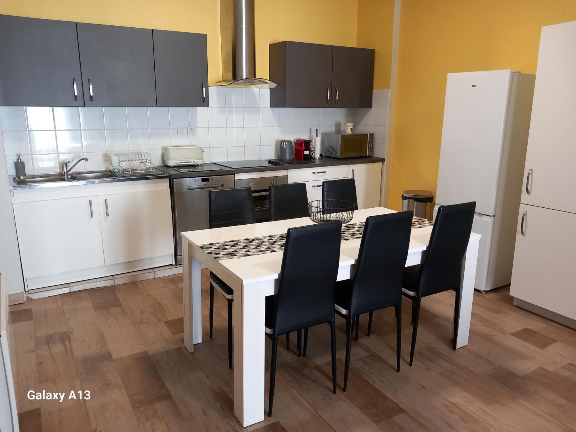 Appartement T3 Pratique, Garage Gratuit, Esprit Auber à Béziers Extérieur photo